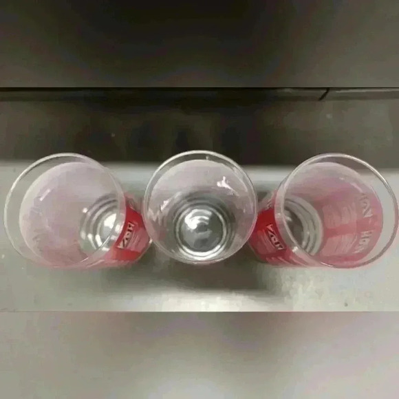 Zel!  Cola Selection Glasses Set of 3 - Picture 3 of 5